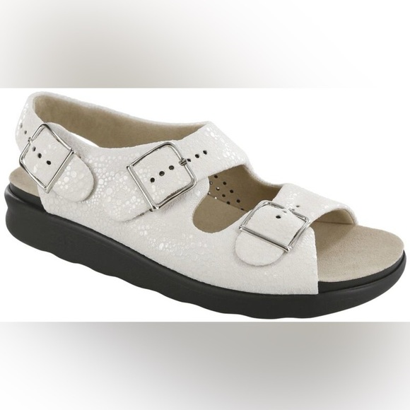 SAS Tripad Women's Size 10M Comfort Relaxed Brown Leather Sandals Strap Buckles - Picture 1 of 16
